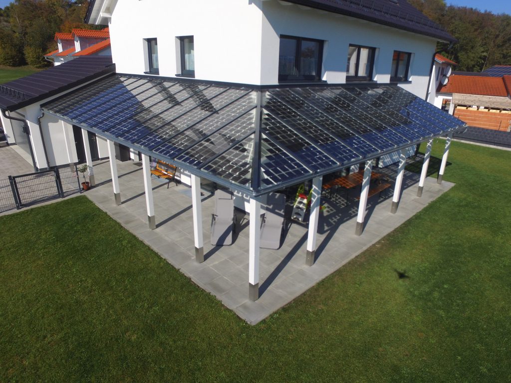 Photovoltaik-Terrassenüberdachung